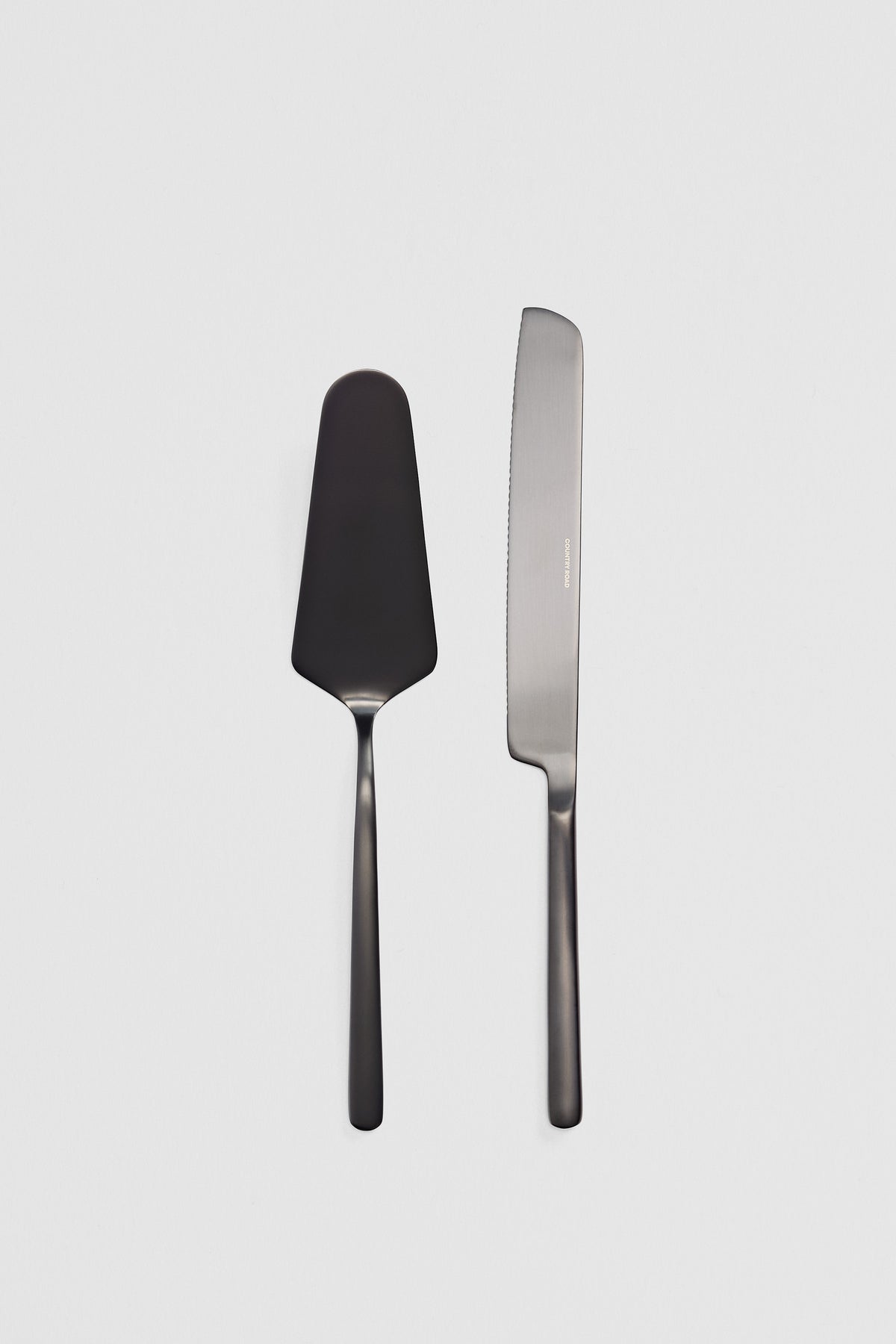 Nolan Cake Server