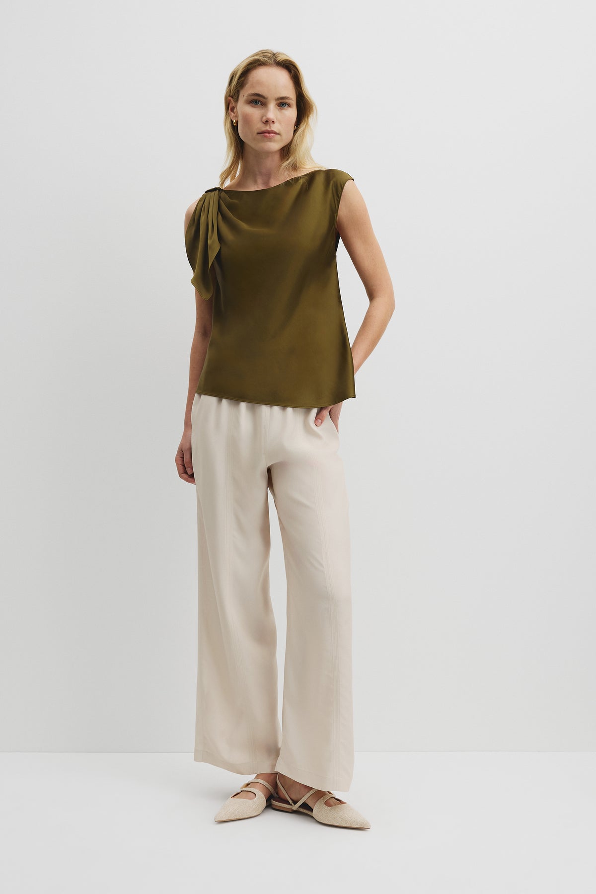 Eliza Flat