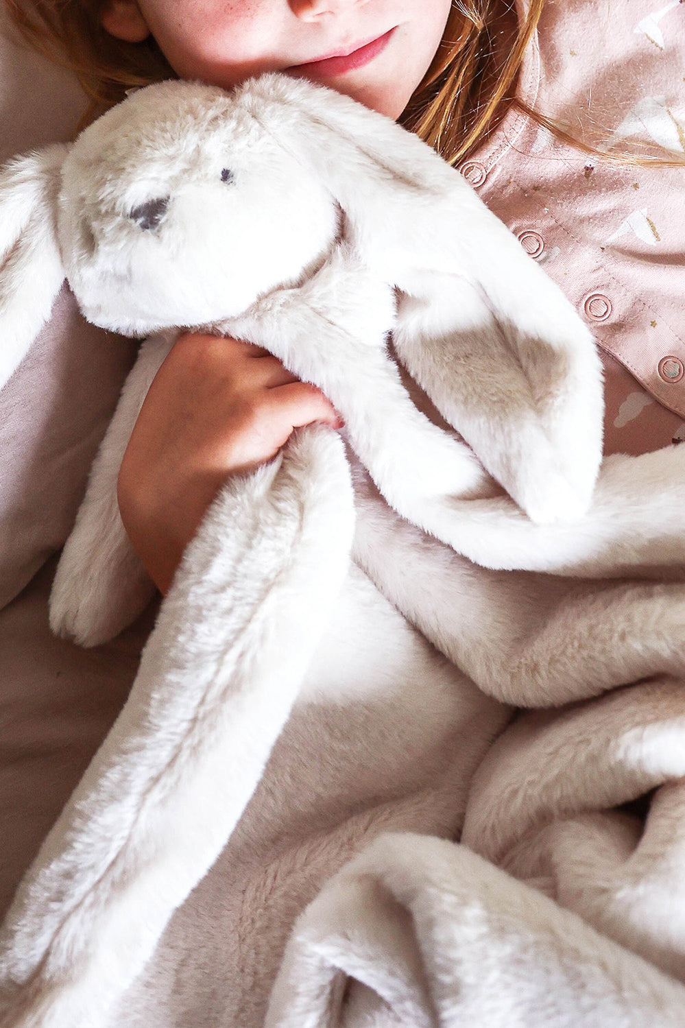 Darcey Lovey Blankie - Ivory - image 4
